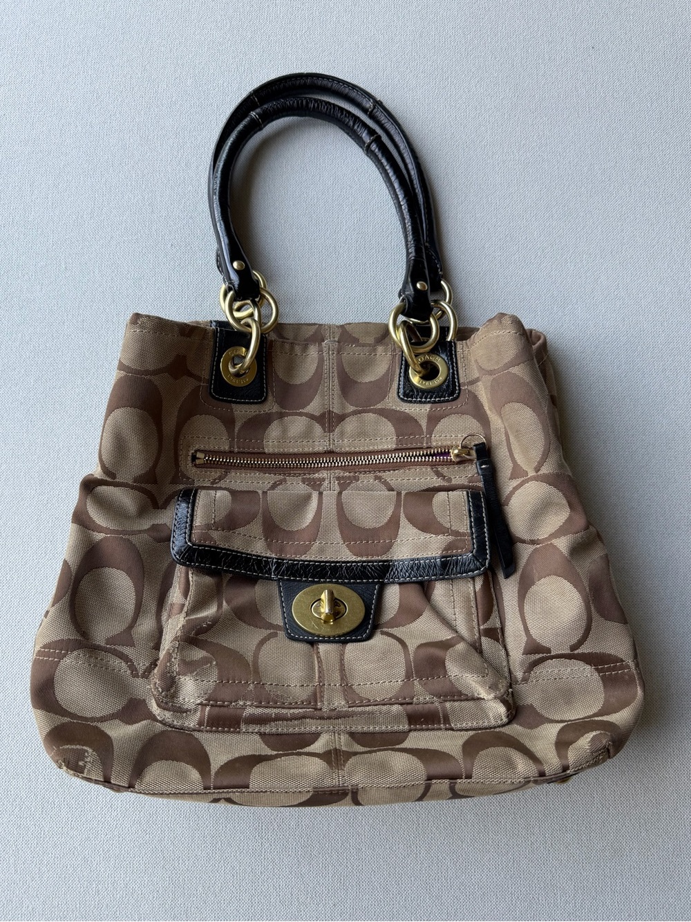 Vintage Coach Signature Canvas Turnlock Pocket Tote Shoulder Bag Khaki Brown